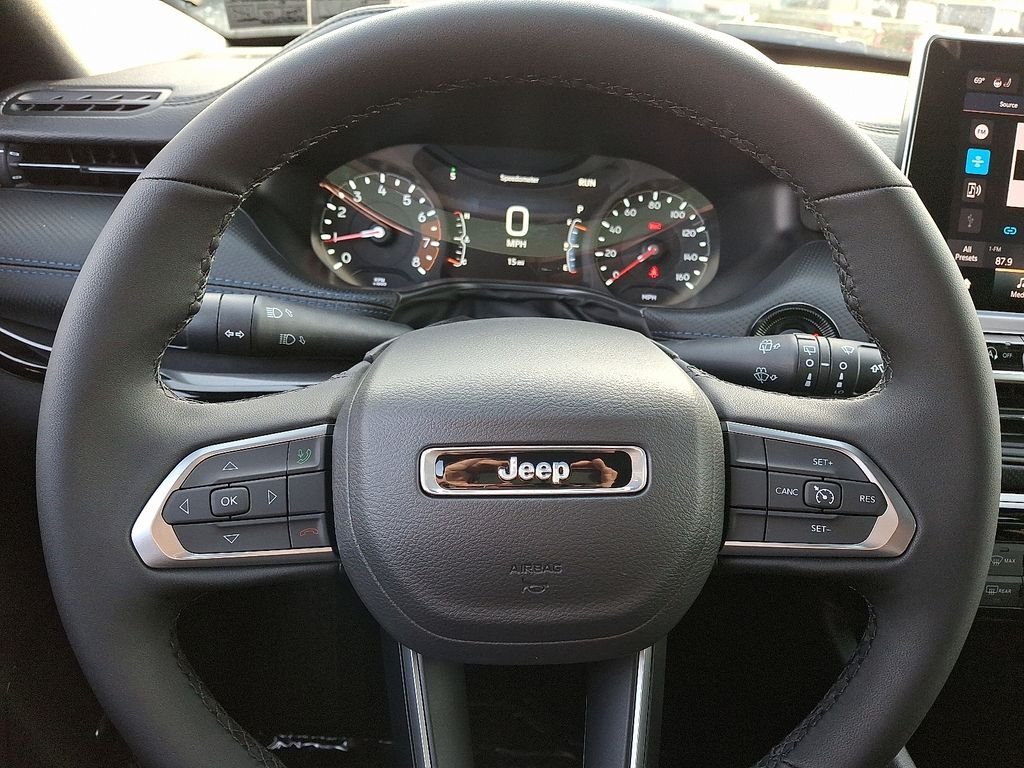 New 2026 Joose (DISC) Jeep Latitude image 16