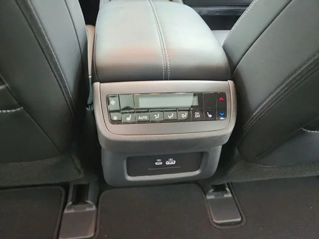 Used 2025 Black Nissan SL image 37
