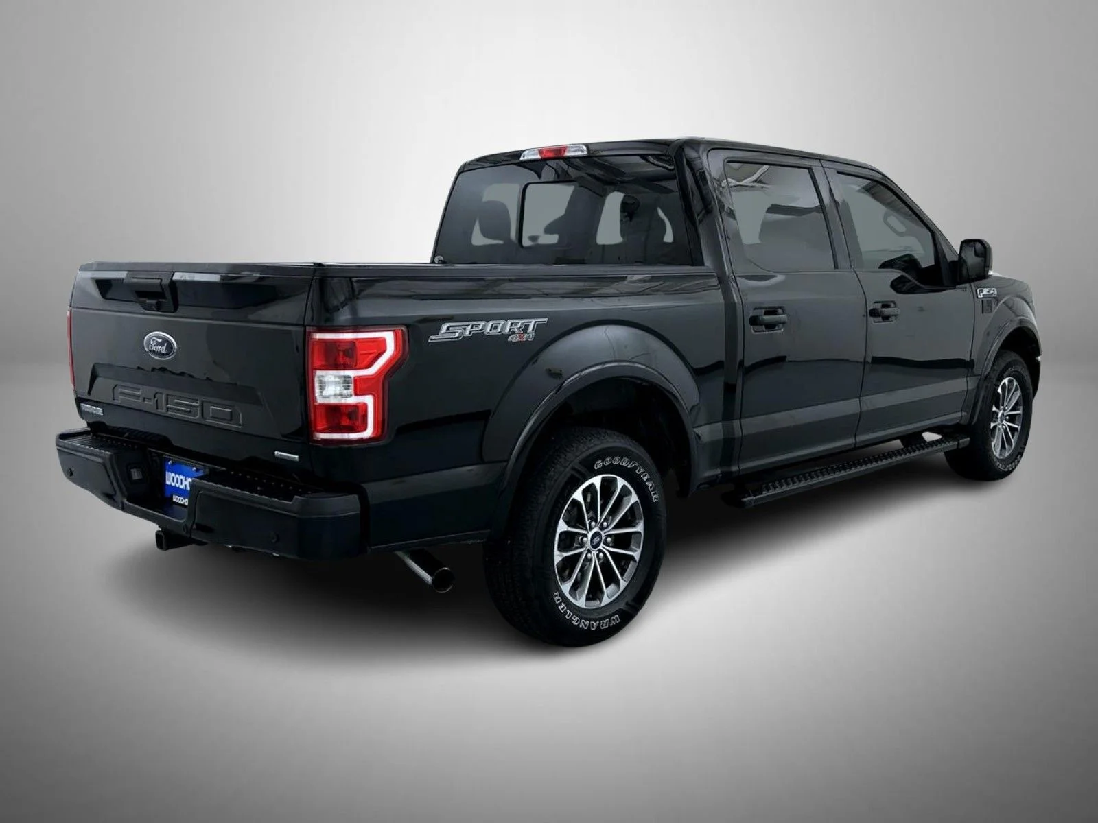 Used 2020 Black Ford XLT image 5