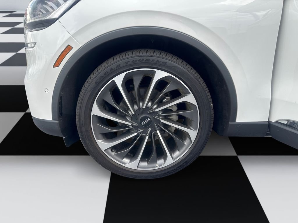 Used 2020 White Lincoln Reserve image 14