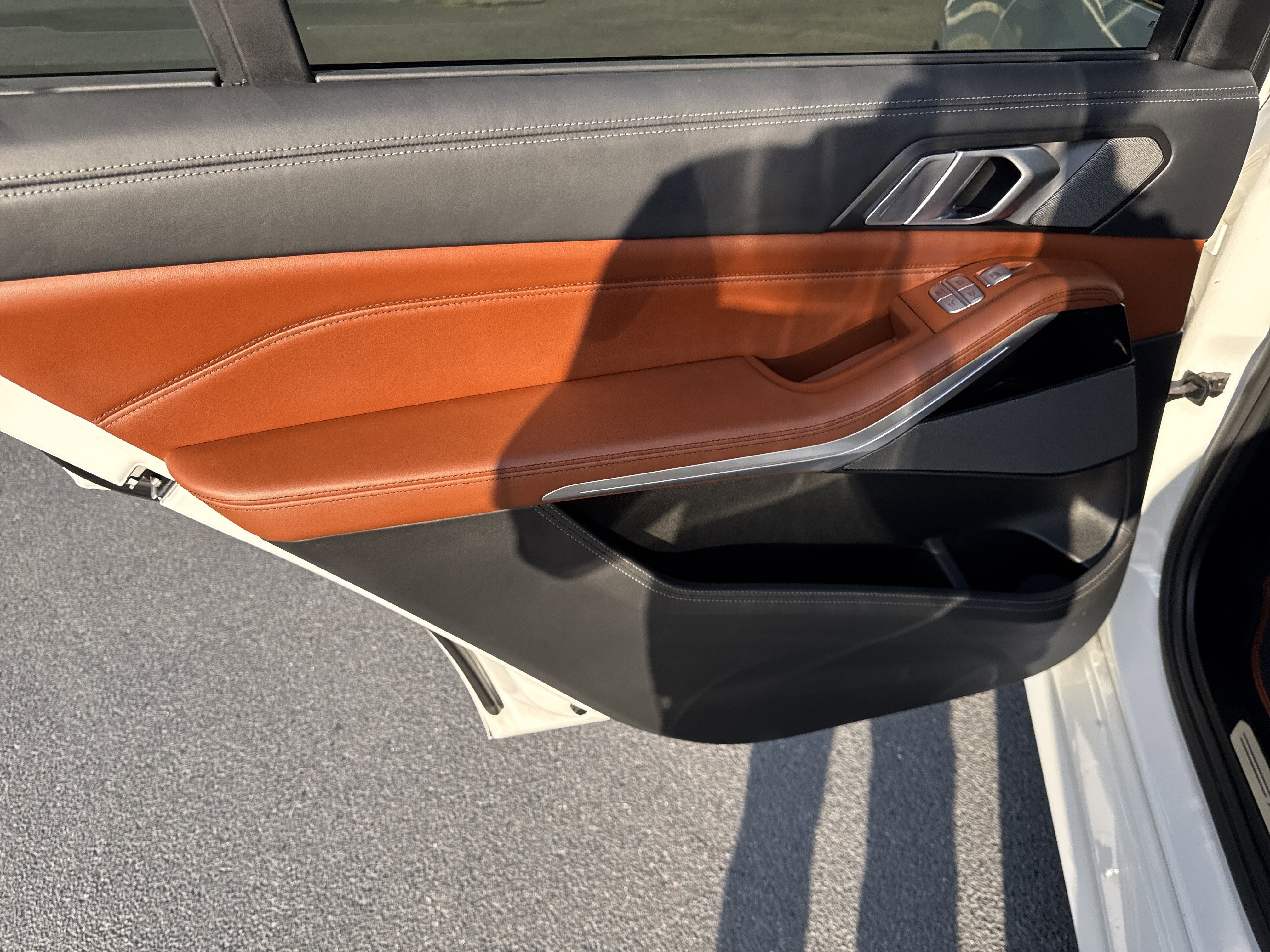 2022 BMW X7 ALPINA XB7 - Photo 30