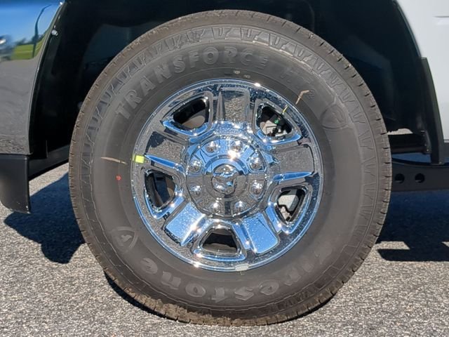 New 2026 Bright White Clear-Coat Exterior Paint RAM Tradesman image 18
