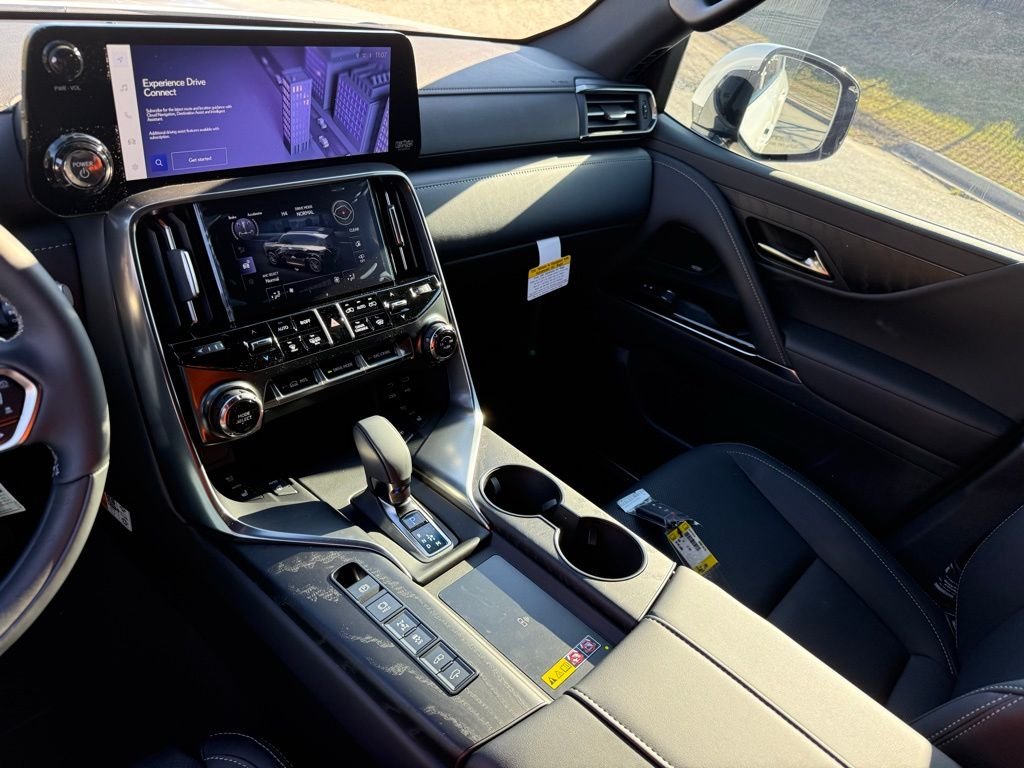 2026 Lexus LX 700h Luxury - Photo 29