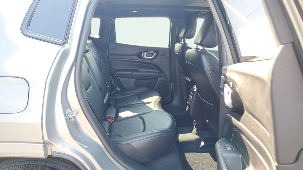 Used 2022 Silver Jeep Limited image 14
