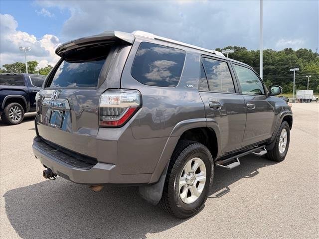 Used 2018 Magnetic Gray Metallic Toyota SR5 image 5