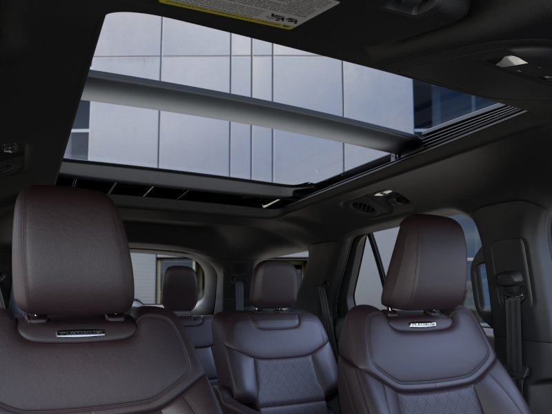 New 2026 Star White Metallic Tri-Coat Ford Platinum™ image 22