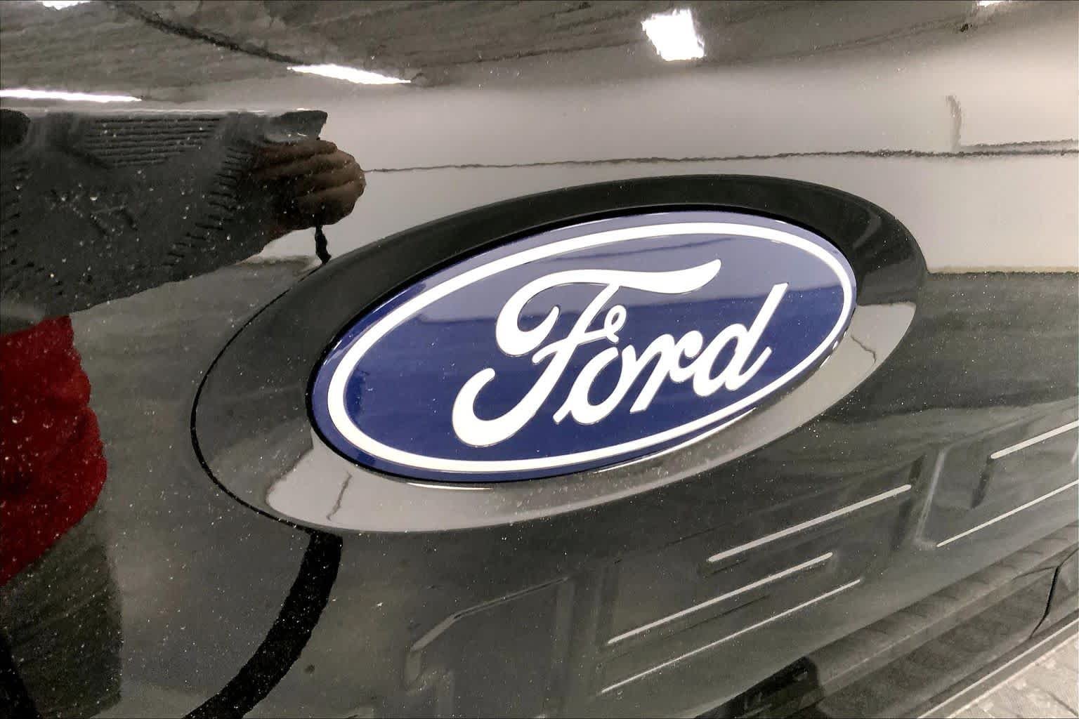 New 2026 Agate Black Metallic Ford King Ranch® image 12