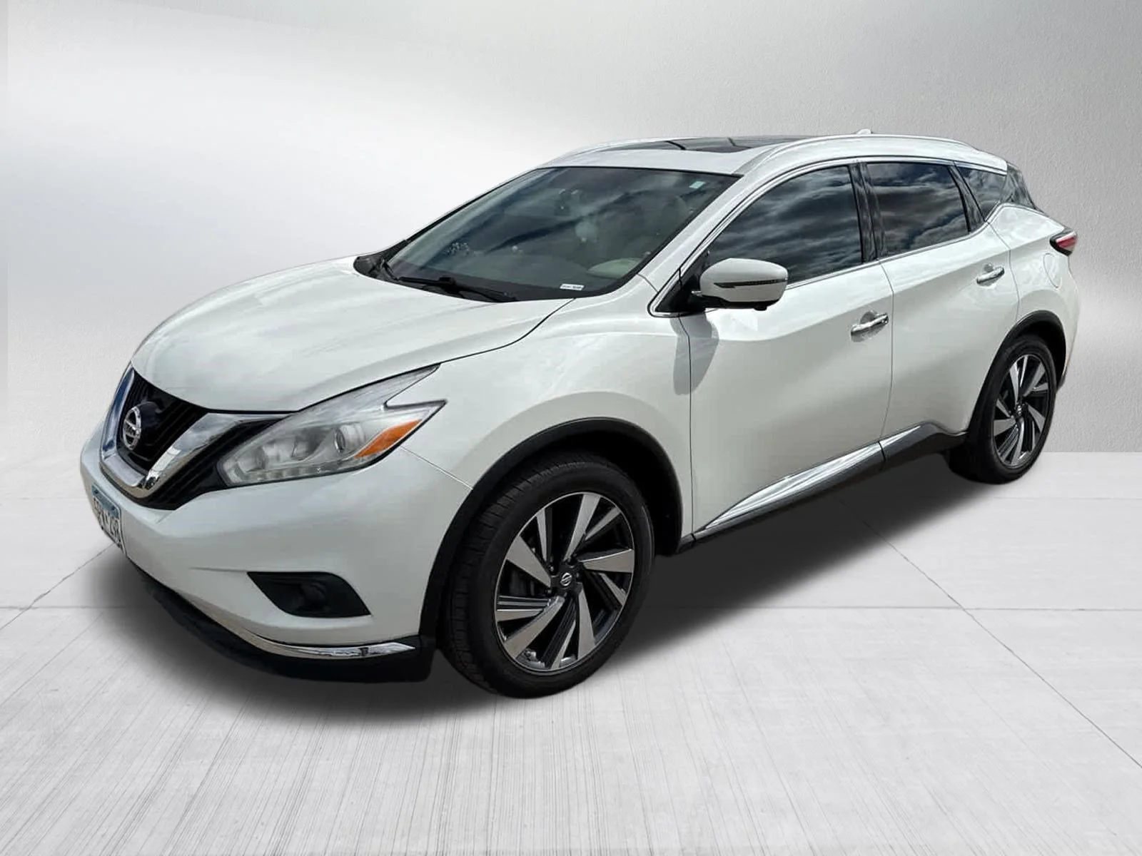 Used 2017 Nissan Murano Platinum with VIN 5N1AZ2MH5HN192905 for sale in Coon Rapids, Minnesota