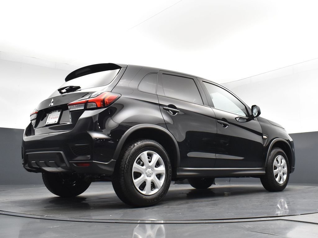 New 2026 Black Mitsubishi 2.0 S image 23