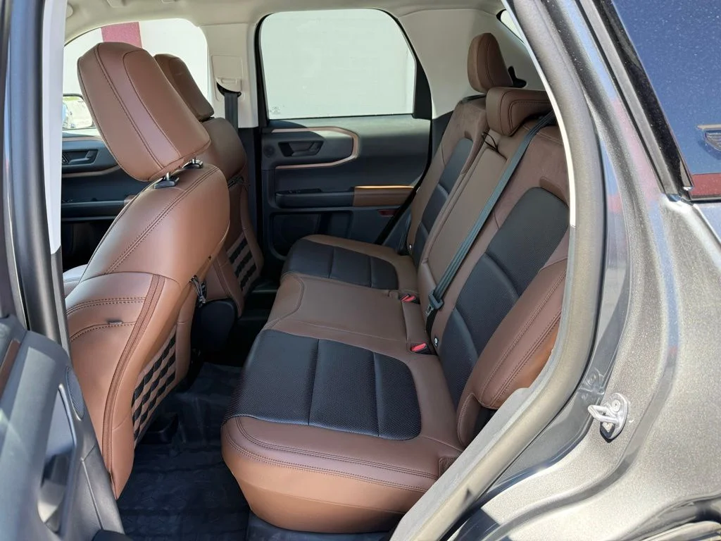 Certified Used 2024 Gray Metallic Ford Badlands image 19