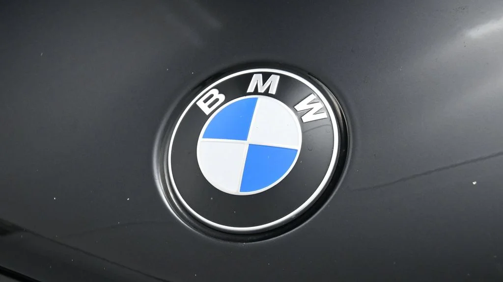 Used 2024 Black BMW xDrive40i image 19