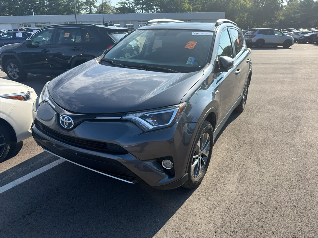 Certified Used 2016 Magnetic Gray Metallic Toyota XLE image 2