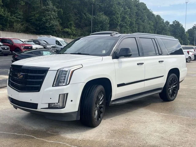 Used 2017 Gray Cadillac Luxury image 8