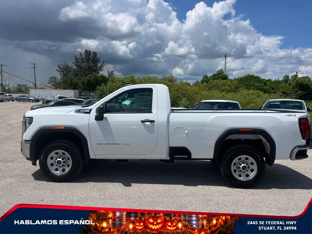 New 2026 Summit White GMC Pro image 8