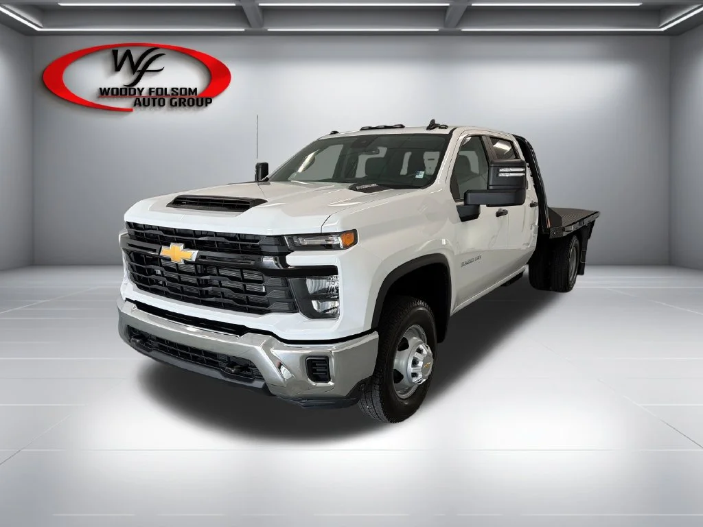 New 2026 Summit White Chevrolet Work Truck image 3