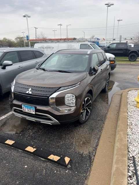 2022 Mitsubishi Outlander SEL