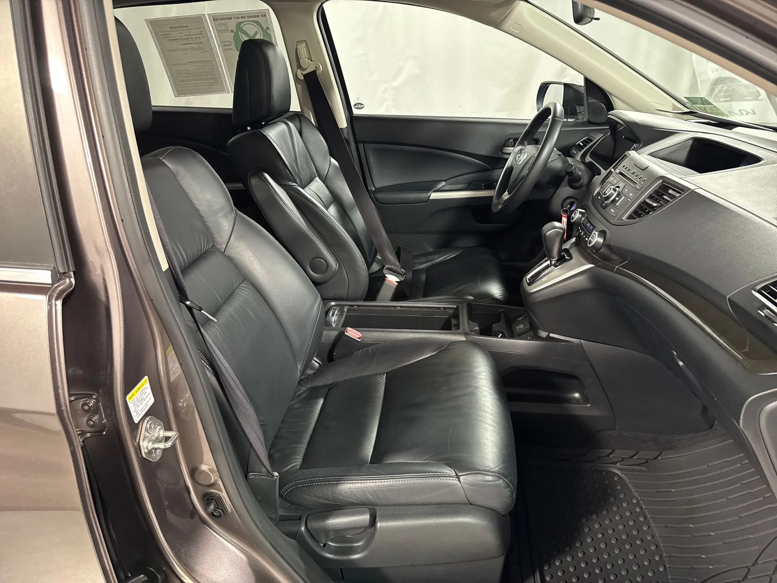 Used 2014  Honda EX-L image 24