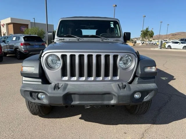 Certified Used 2018 Silver Jeep Unlimited Sport image 35