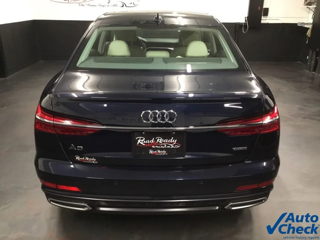 Used 2019 Blue Audi 3.0T Premium image 9