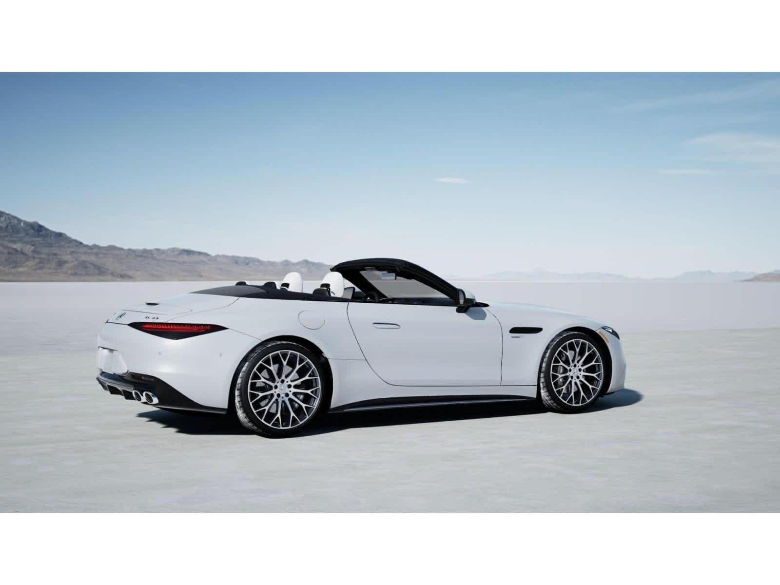 New 2027 MANUFAKTUR Moonlight White Metallic Mercedes-Benz AMG® SL 43 Roadster image 18