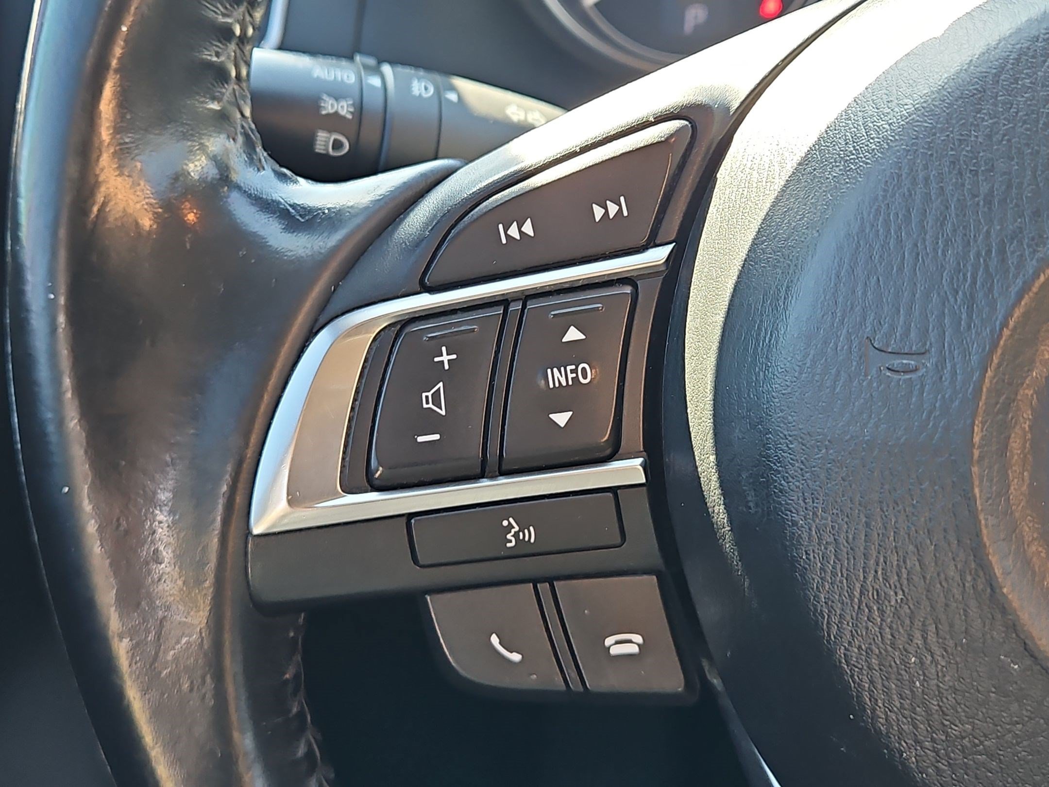 Used 2016 Meteor Gray Mica Mazda Grand Touring image 17