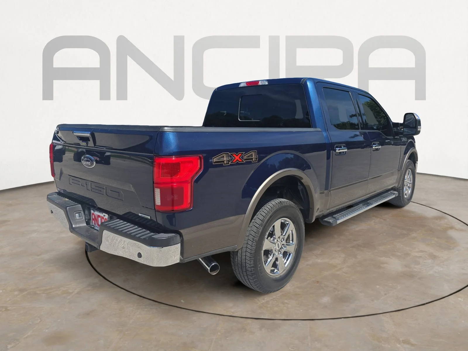Used 2019 Agate Black Metallic Ford LARIAT image 10