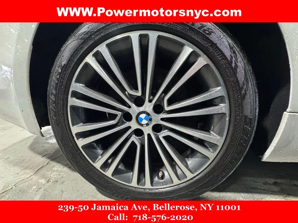 Used 2019 White BMW 540i xDrive image 16