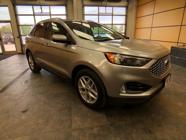 2024 Ford Edge SEL AWD's photo