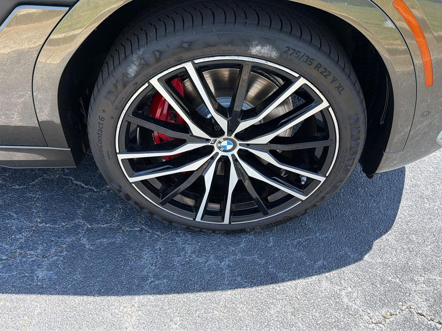 Used 2023 Manhattan Green Metallic BMW M50i image 40