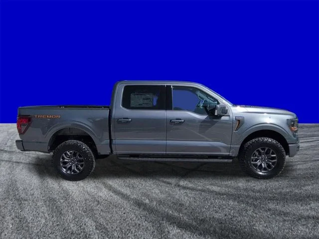New 2026 Carbonized Gray Metallic Ford Tremor® image 3