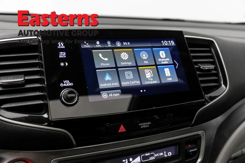 Used 2019 Black Honda EX-L image 18