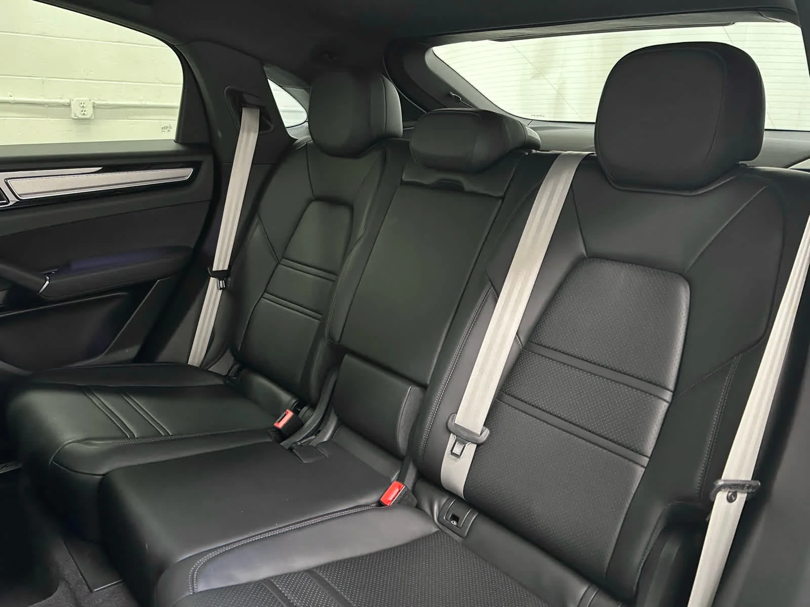 Used 2022 Black Porsche S Platinum Edition image 16