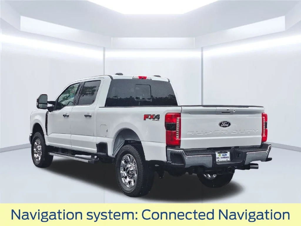 New 2027 Oxford White Ford F-250® Lariat® image 19