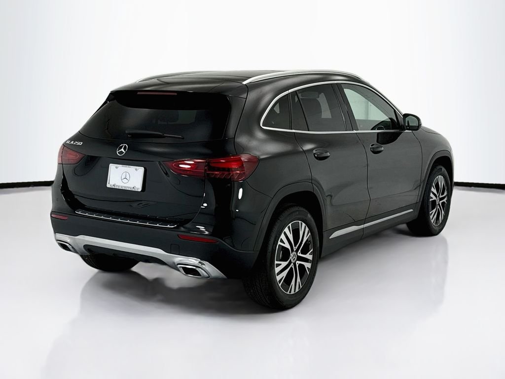 Certified Used 2026 Night Black Mercedes-Benz GLA 250 image 5