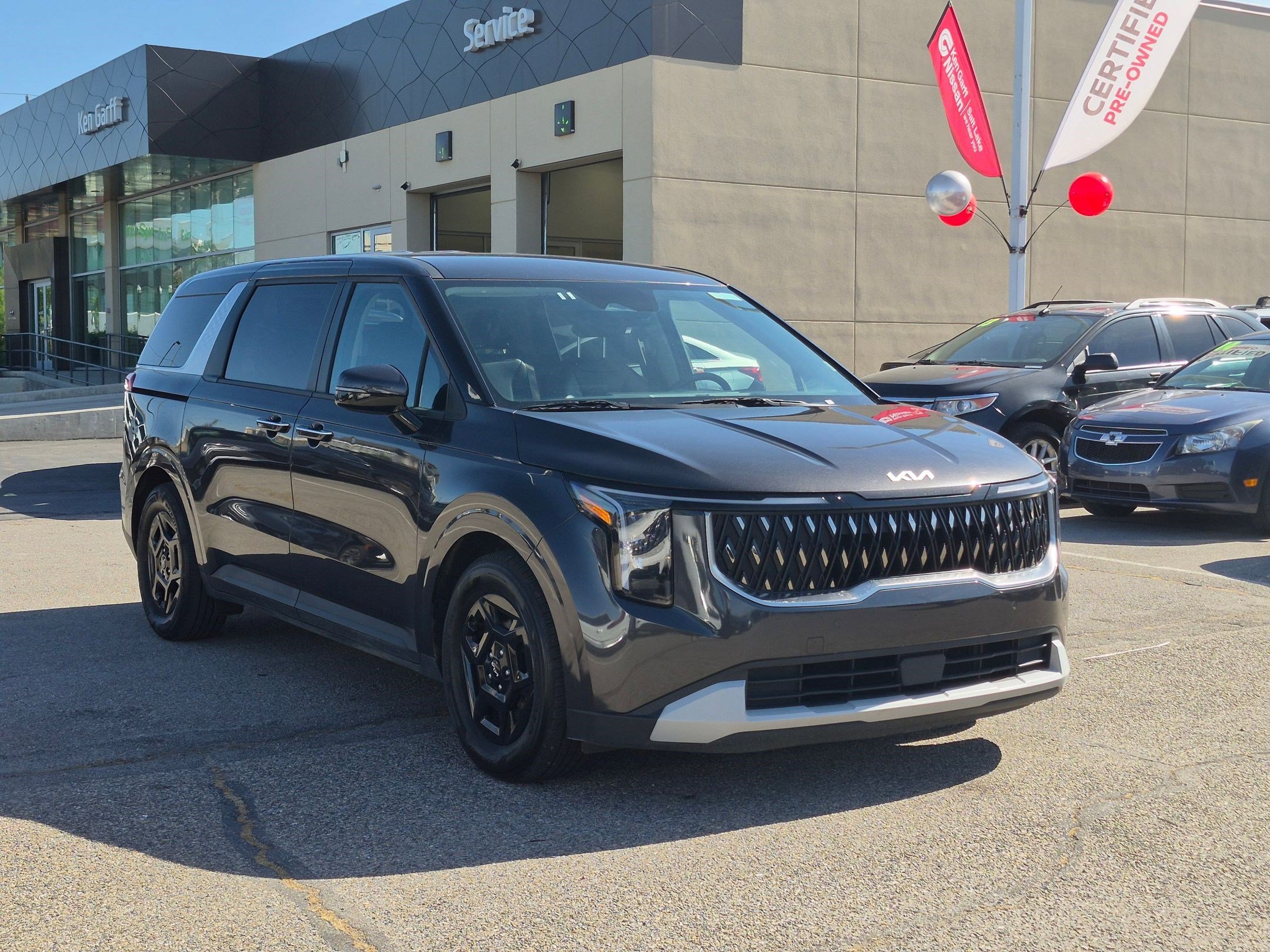 2025 Kia Sedona LXS's photo