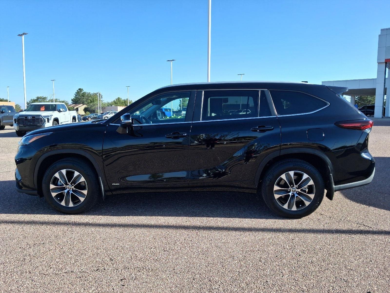 Certified Used 2026 Midnight Black Metallic Toyota XLE image 3
