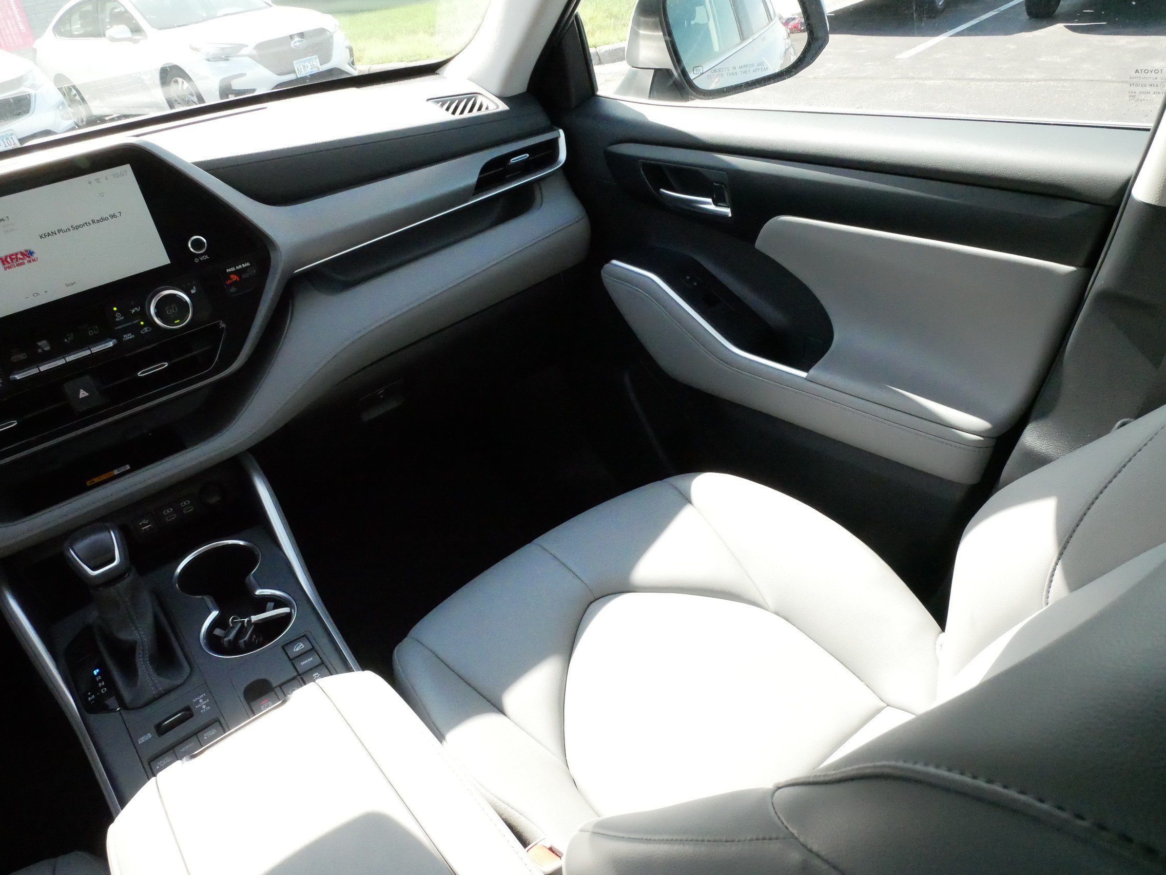 Certified Used 2025 CELESTIAL SILVER Toyota XLE image 11