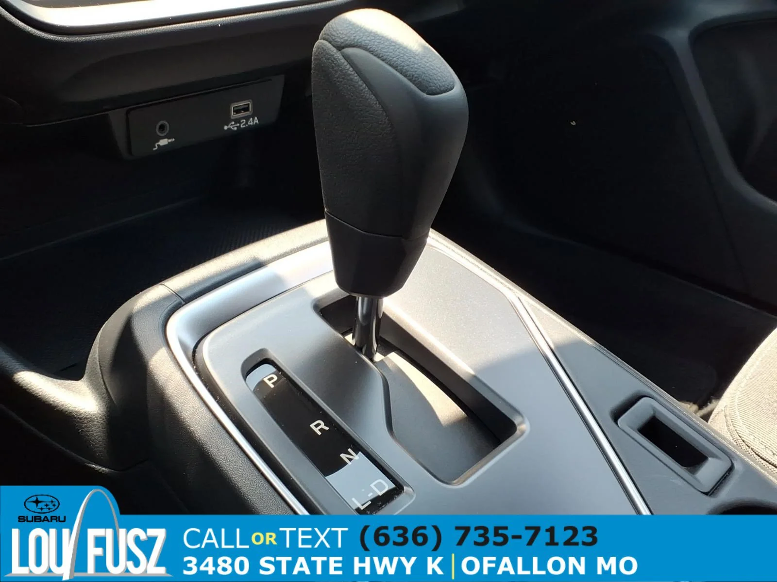 Used 2025 Ice Silver Metallic Subaru Base image 15