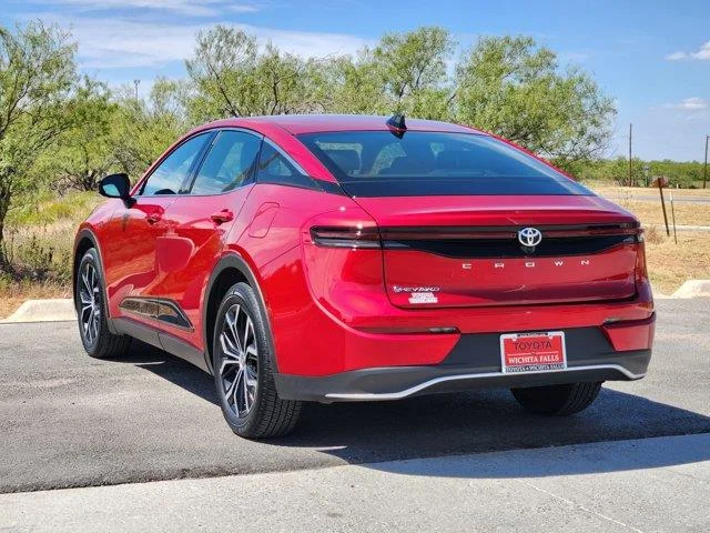 Used 2026 Finish Line Red Toyota XLE image 5