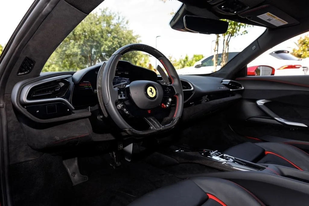 Used 2025 Rosso Corsa Ferrari  image 19