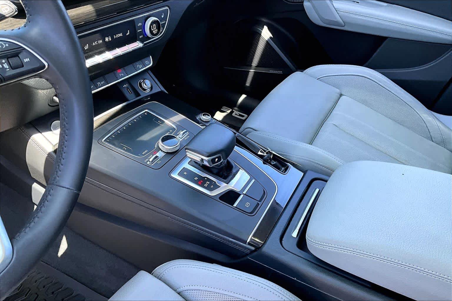 Used 2018 Azores Green Metallic Audi Prestige image 16