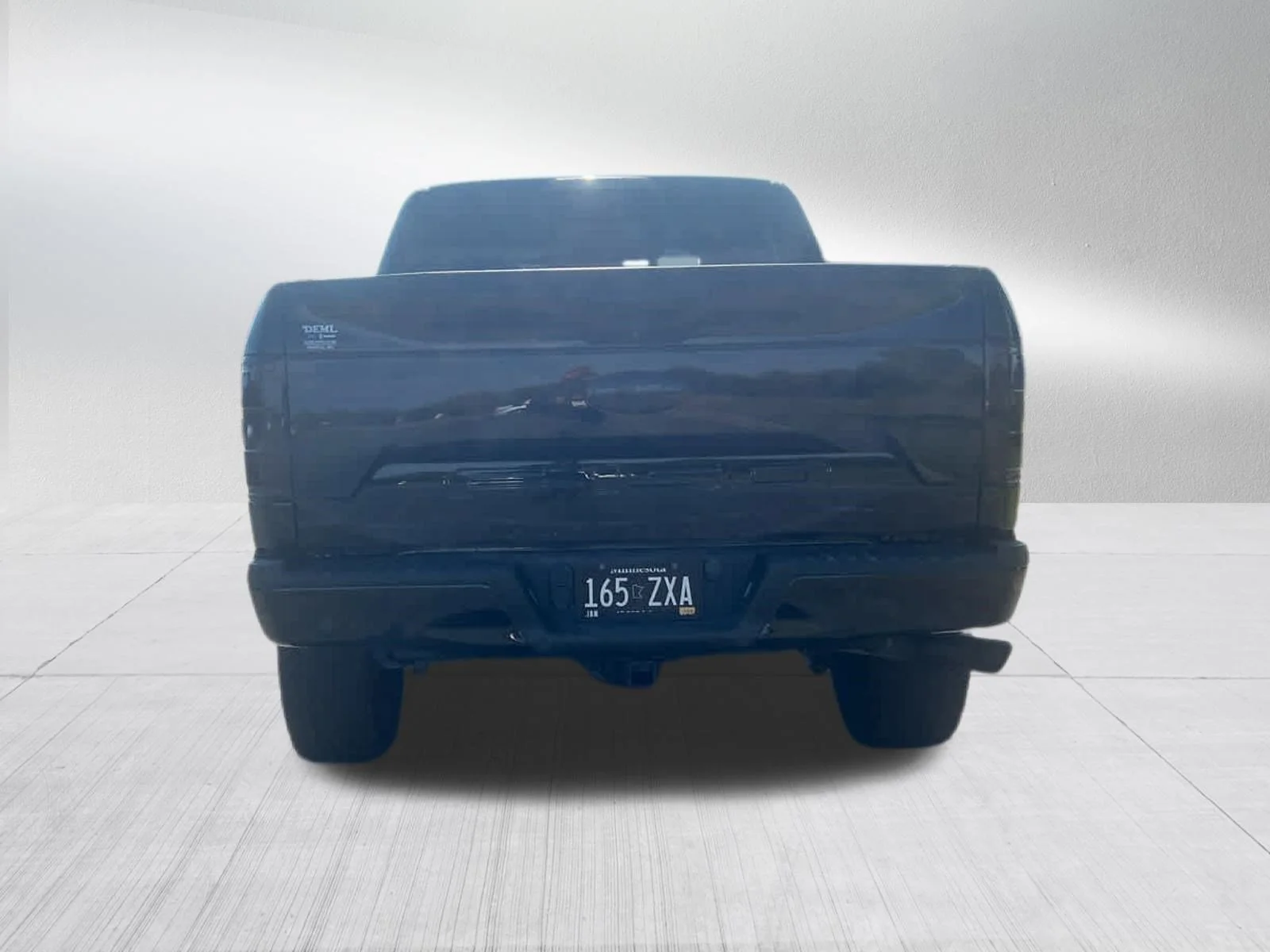 Used 2020 Agate Black Metallic Ford XLT image 6