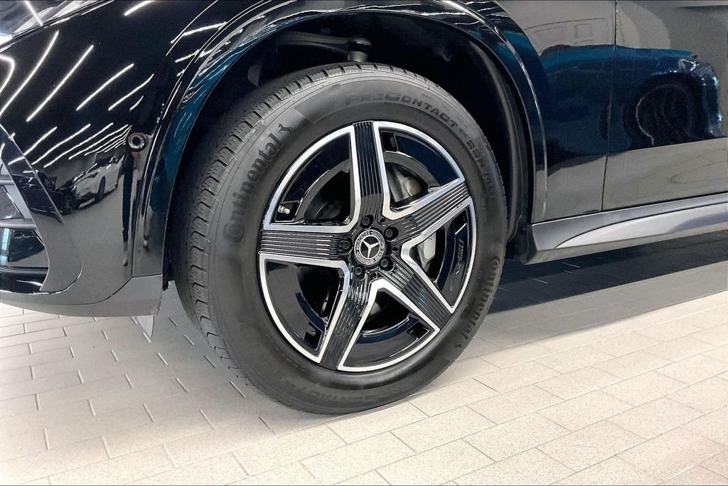 2025 Mercedes-Benz GLC Base - Photo 8