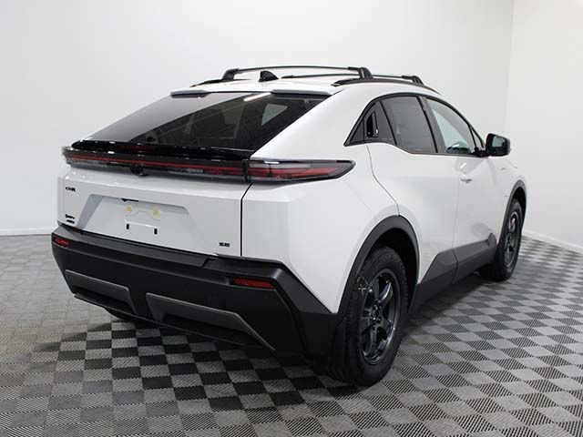 2026 Toyota C-HR SE - Photo 10