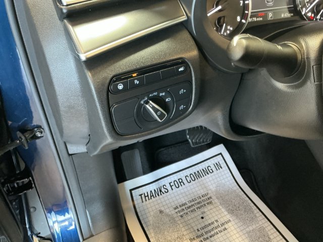 Used 2024 Blue INFINITI LUXE image 26