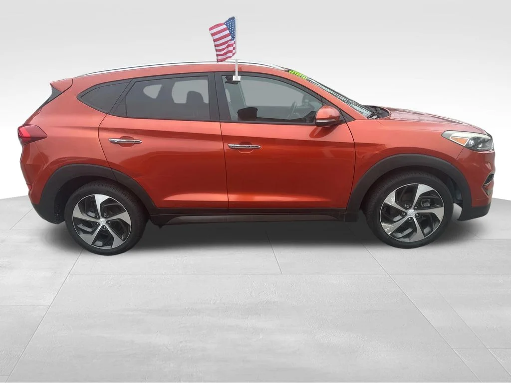 Used 2016 Orange Hyundai Limited image 26