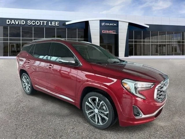 Used 2019 RED QUARTZ TINTCOAT GMC Denali image 5