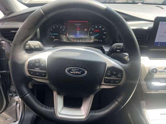 Certified Used 2023 Silver Ford XLT image 23
