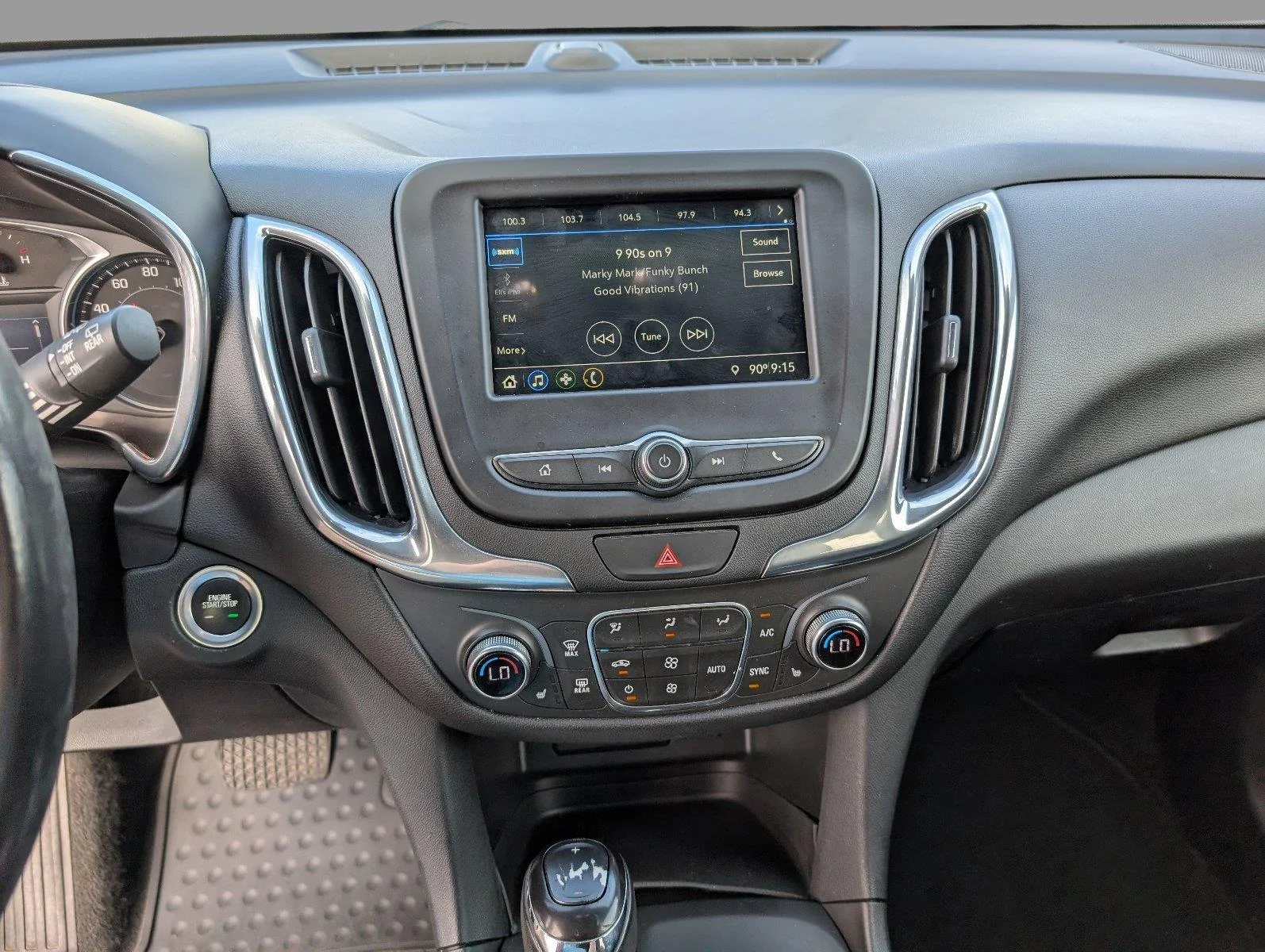 Used 2019 MOSAIC BLACK METALLIC Chevrolet LT image 17