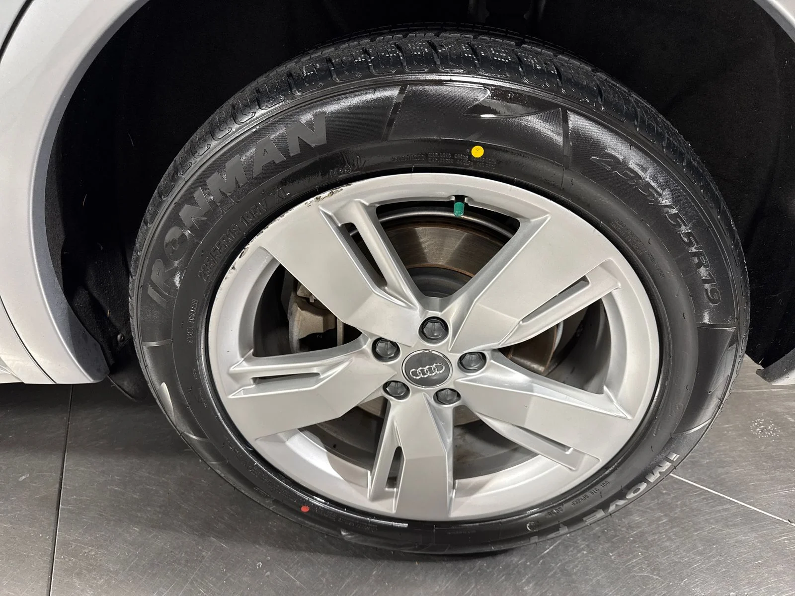 Used 2018 Florett Silver Metallic Audi 2.0T Premium quattro image 12
